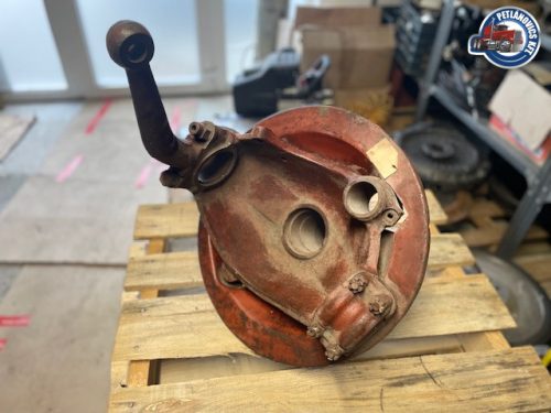 Tátra 148 Kerékagy csonkállvány bal